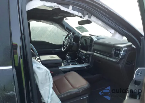 2023 Ford F-150 King Ranch z USA, uszkodzony, nr VIN 1FTFW1ED2PFC74057